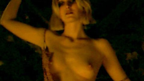 Pic: Julie Gayet in Select Hotel (1996)