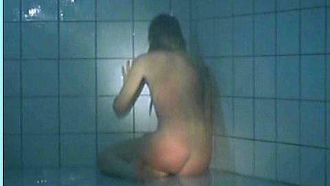 Pic: Ann-Kathrin Kramer in Auf schmalem Grat (1999)