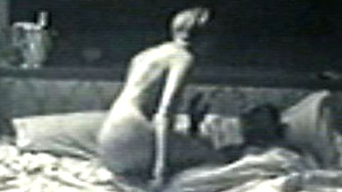 Pic: Sandrine Kiberlain in Les patriotes (1994)