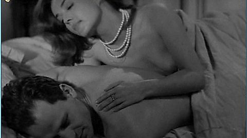 Pic: Jeanne Moreau in The Lovers (1958)
