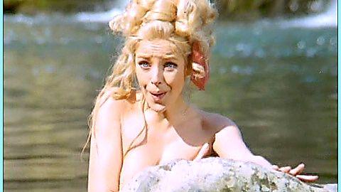Pic: Sydne Rome in Vivi o, preferibilmente, morti (1969)