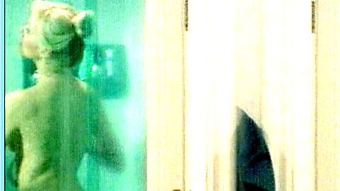 Pic: Gloria Guida in La liceale seduce i professori (1979)