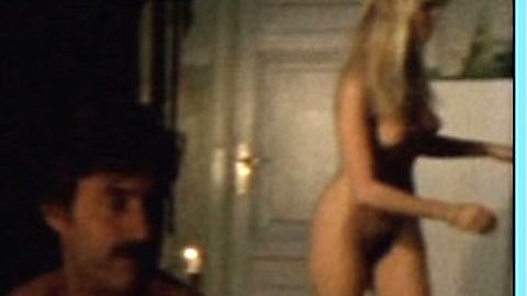 Pic: Gloria Guida in Travolto dagli affetti familiari (1978)