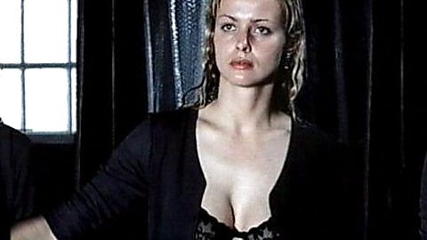 Pic: Izabella Scorupco in The Diver (2000)