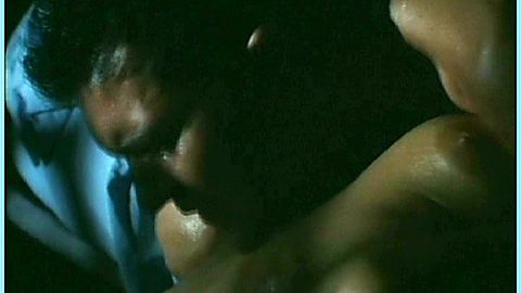 Pic: Emma Suárez in Contra el viento (1990)