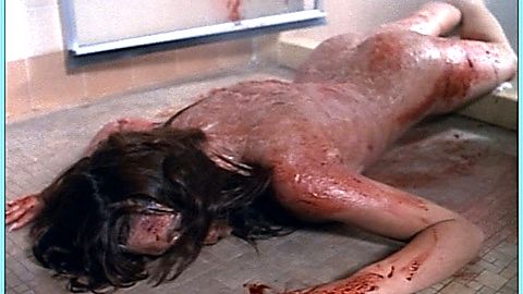 Pic: Charlie Spradling in Mirror, Mirror (1990)