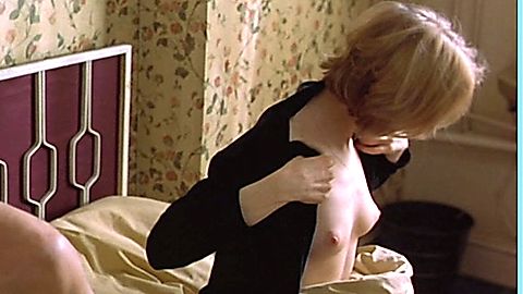 Pic: Claire Skinner in Mauvaise passe (1999)