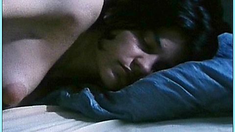Pic: Jasmin Tabatabai in Unbeständig und kühl (1995)