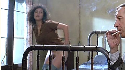 Pic: Maribel Verdú in Sinatra (1988)