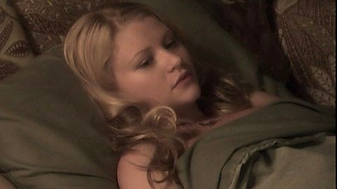 Pic: Emilie de Ravin in Carrie (2002)