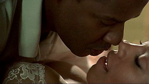 Pic: Sanaa Lathan in Out of Time (2003)