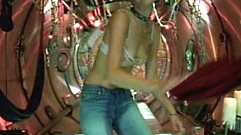 Pic: Bijou Phillips in Pulse (2003)