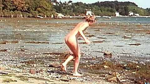 Pic: Charlotte Véry in Conte d'hiver (1992)