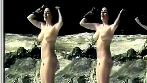 Pic: Erica Gavin in Erika's Hot Summer (1970)