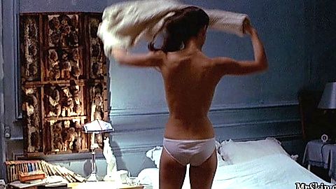 Pic: Nathalie Baye in Une semaine de vacances (1980)
