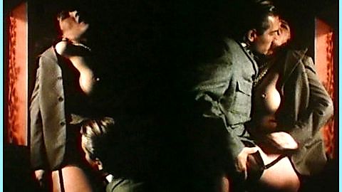 Pic: Lilli Carati in Voglia di guardare (1986)