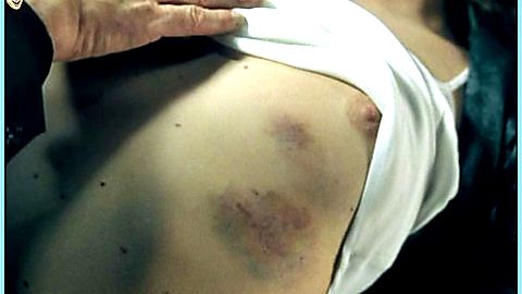 Pic: Hélène de Fougerolles in Mortel transfert (2000)