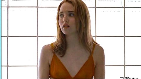 Pic: Erica Leerhsen in Little Athens (2005)