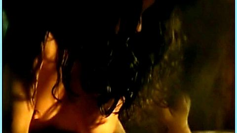 Pic: Natalia Wörner in Der Elefant vergißt nie (1995)