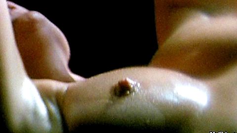 Pic: Natalia Wörner in 20 nuits et un jour de pluie (2006)