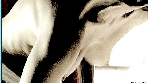 Pic: Natalia Wörner in 20 nuits et un jour de pluie (2006)