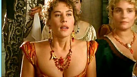 Pic: Mathilde Seigner in Madame Sans-Gêne (2002)