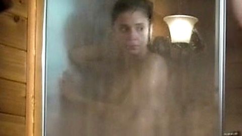 Pic: Shiri Appleby in UnREAL (2015)