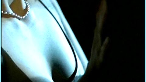 Pic: Annett Renneberg in Der Blaue Vogel (2001)