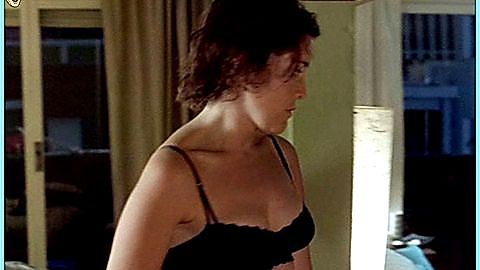 Pic: Maria Pujalte in In the City (2003)