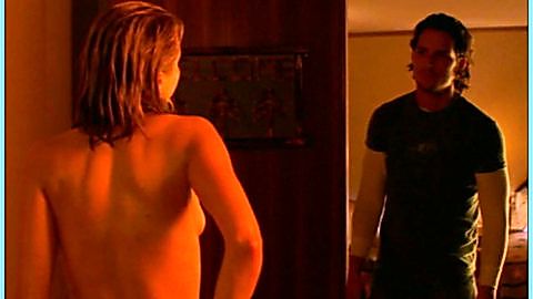 Pic: Jennifer Sky in Fastlane (2002)