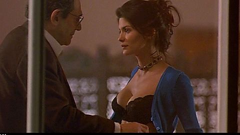 Pic: Audrey Tautou in Venus Beauty Institute (1999)