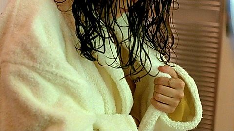 Pic: Audrey Tautou in Dirty Pretty Things (2002)