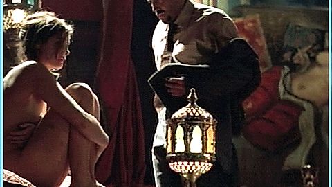 Pic: Clotilde Courau in En face (2000)