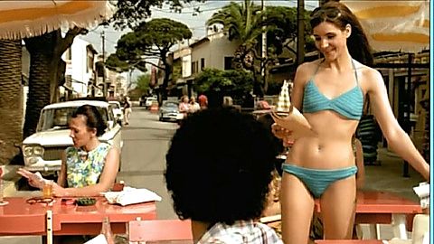 Pic: Clotilde Courau in La Parenthèse enchantée (2000)