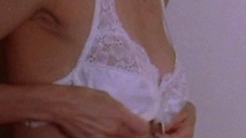 Pic: Naomi Watts in We Don't Live Here Anymore (2004)