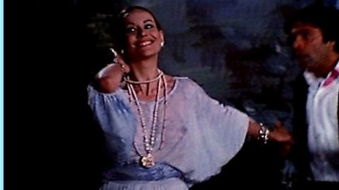 Pic: Claudine Auger in Aragosta a colazione (1982)