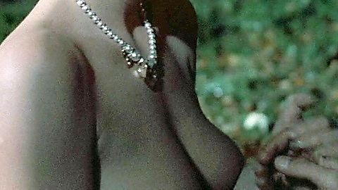 Pic: Pauline Lafont in Cop au Vin (1985)