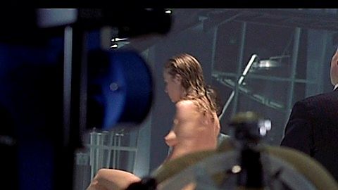 Pic: Sarah Wynter in The 6th Day (2000)