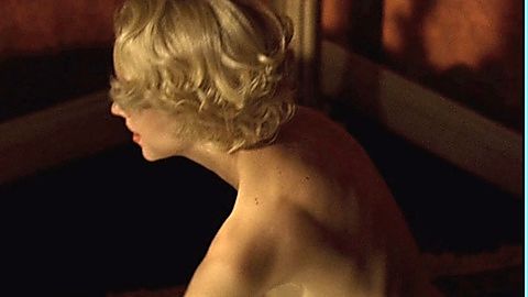 Pic: Lindy Booth in Century Hotel (2001)