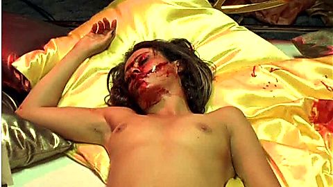 Pic: Michou Pascale Anderson in Mit Herz und Handschellen (2002)