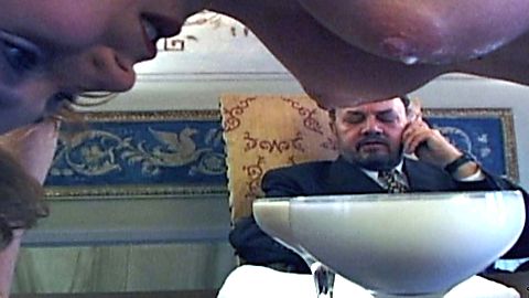 Pic: Stefania Rocca in Hotel (2001)