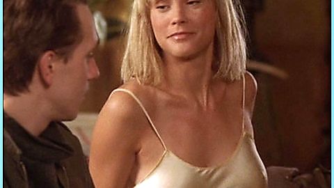Pic: Erinn Bartlett in 100 Women (2002)