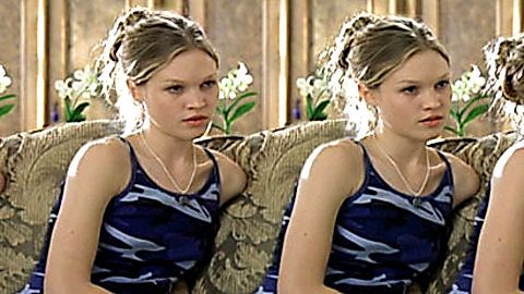 Pic: Julia Stiles in 10 Things I Hate About You (1999)