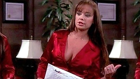 Pic: Leah Remini in The King of Queens