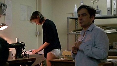 Pic: Ann-Gisel Glass in Détective (1985)