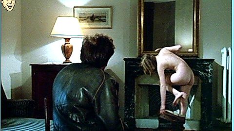 Pic: Ann-Gisel Glass in Tentation d'Isabelle (1985)