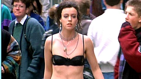 Pic: Maria Schrader in Keiner liebt mich (1994)