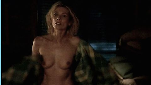 Pic: Ursula Karven in Con Express (2002)