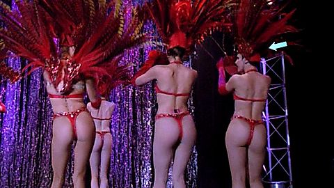 Pic: Natalie Raitano in V.I.P. (1998)