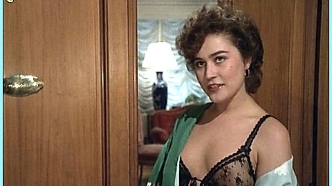 Pic: Lory Del Santo in Sunday Lovers (1980)